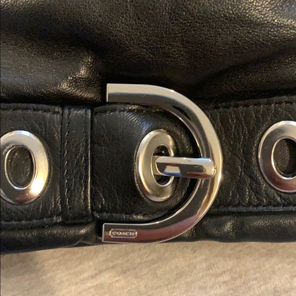 Coach Leather Gloves - Picture 3 of 3